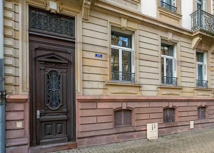 Appartement Confortable A 10 Min Du Marche De Noel