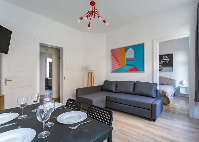 Appartement Confortable A 10 Min Du Marche De Noel